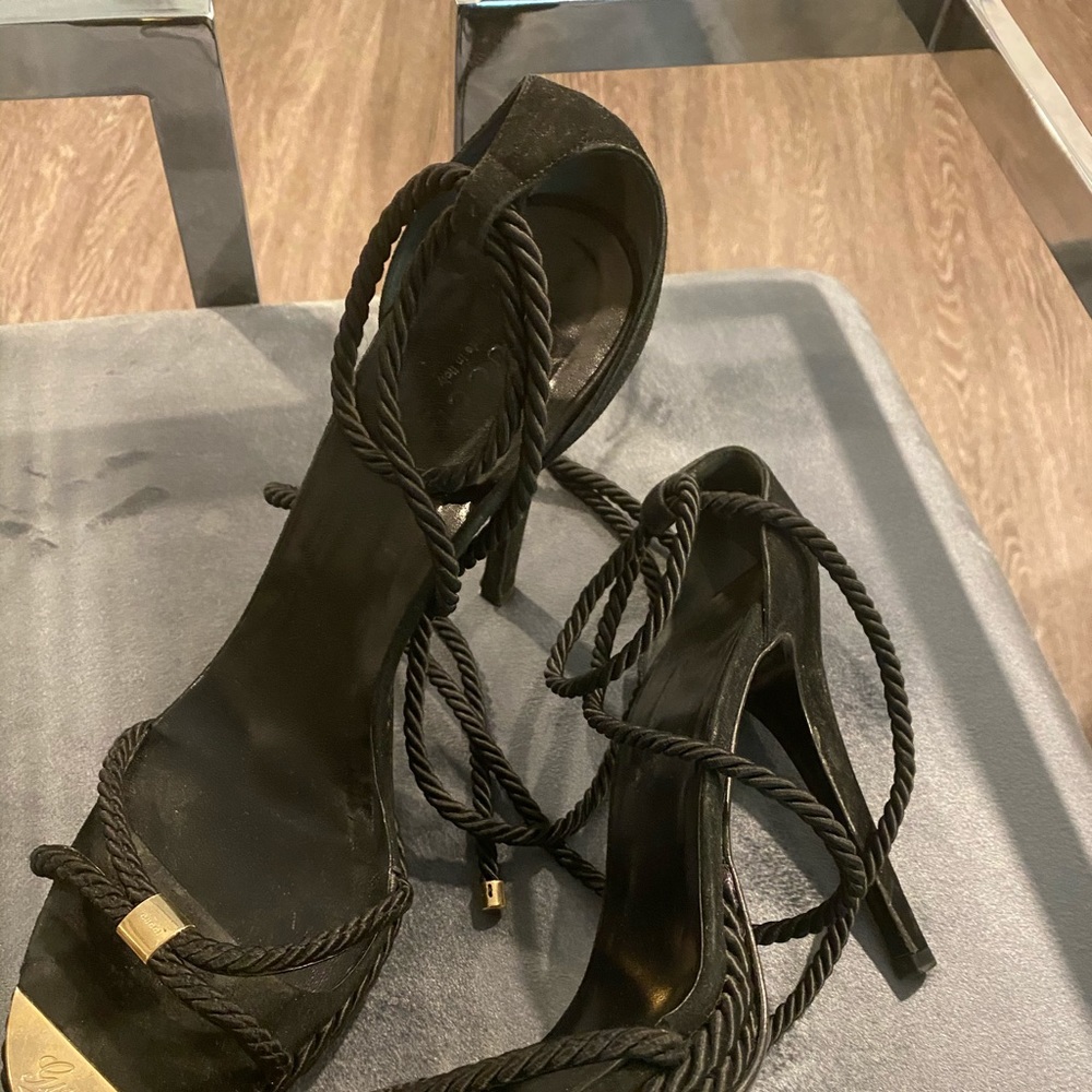 Gucci heels